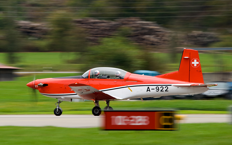 26_Meiringen_Pilatus PC-7.jpg